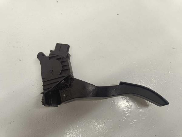 PEDALE GAZ VW/SEAT/SKODA/AUDI - Vue 2